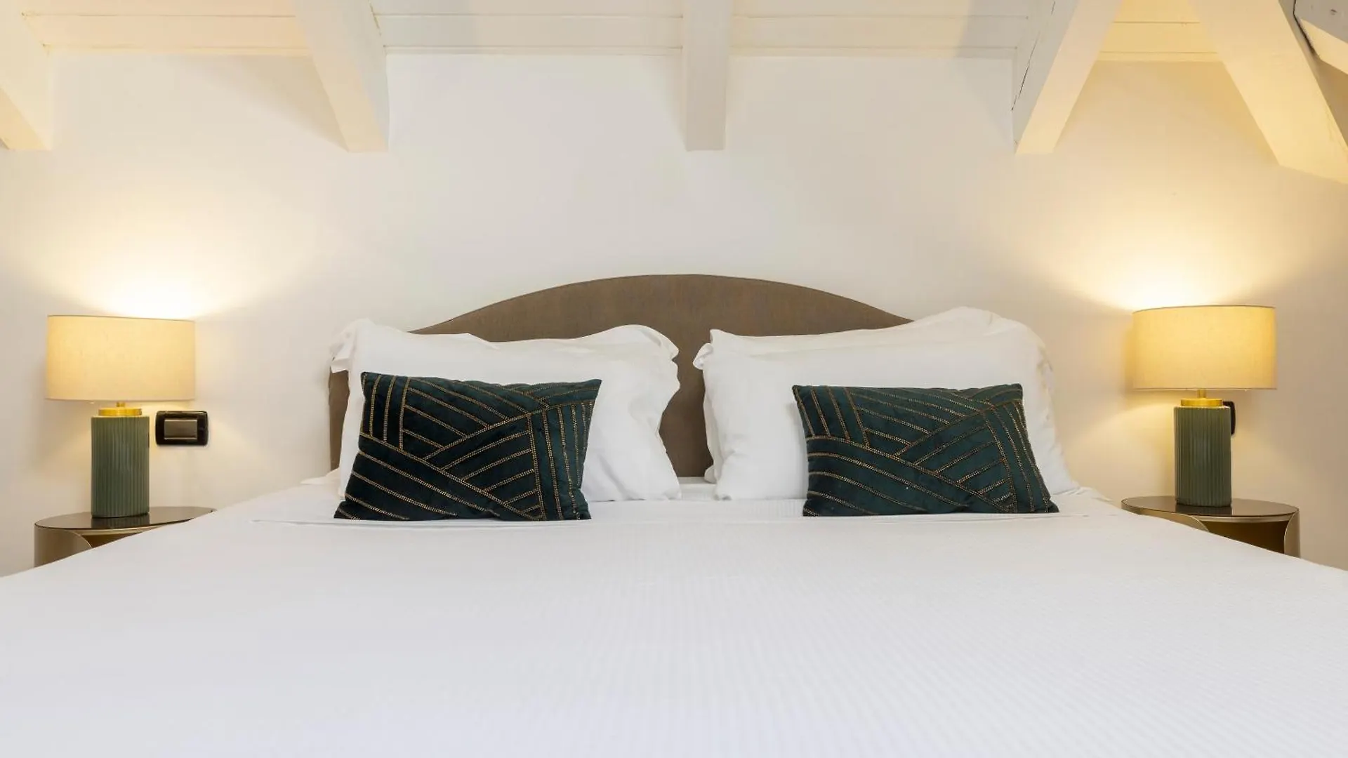 Hotel Bagliori Milan 3*,  Italy