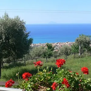 Serre Bauernhof SantʼAgata di Militello
